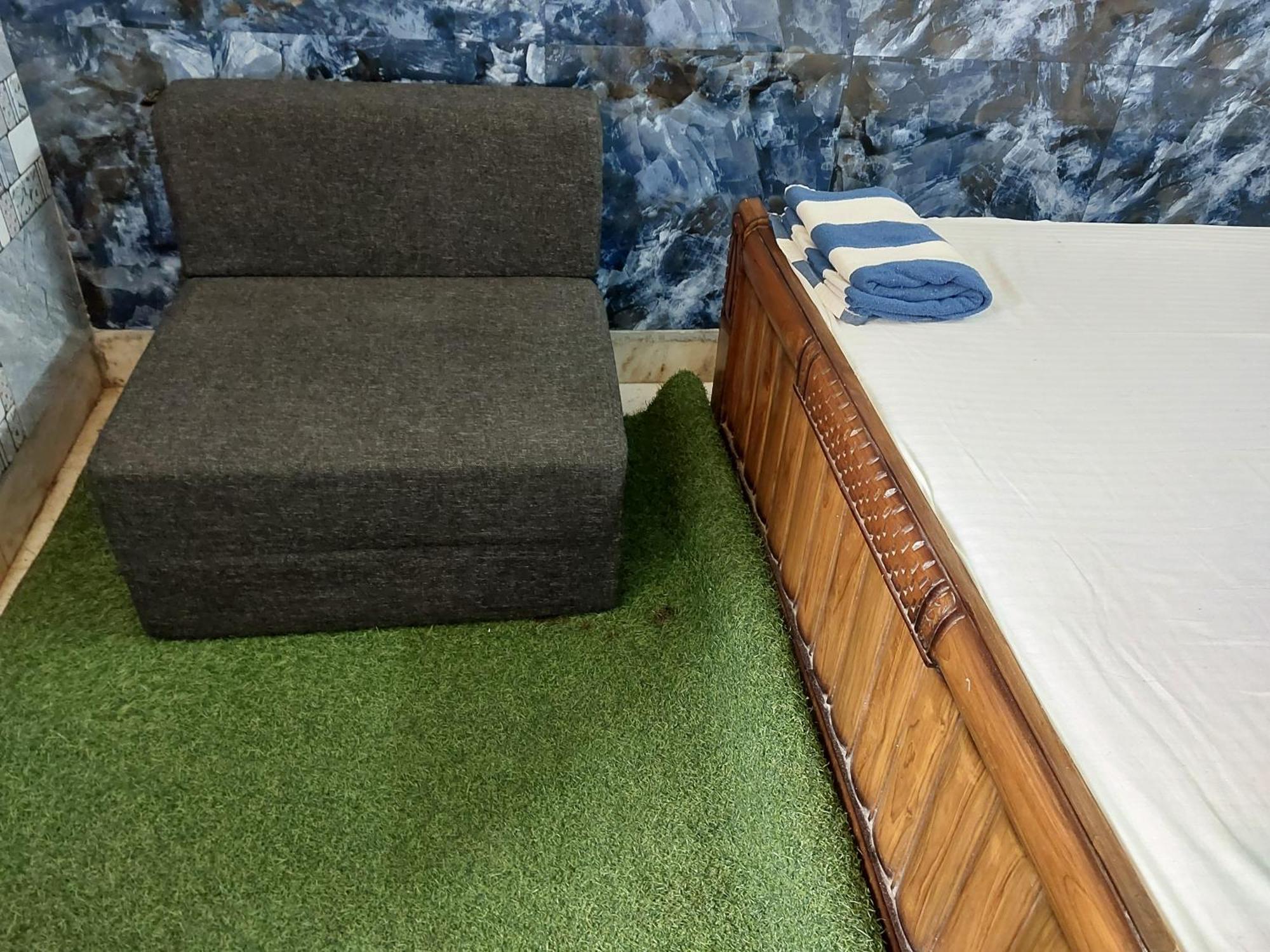 Nirman Beach Homestay Puri Zewnętrze zdjęcie