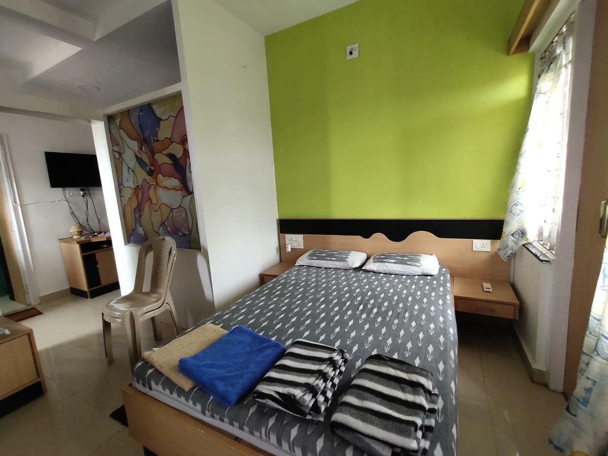 Nirman Beach Homestay Puri Zewnętrze zdjęcie